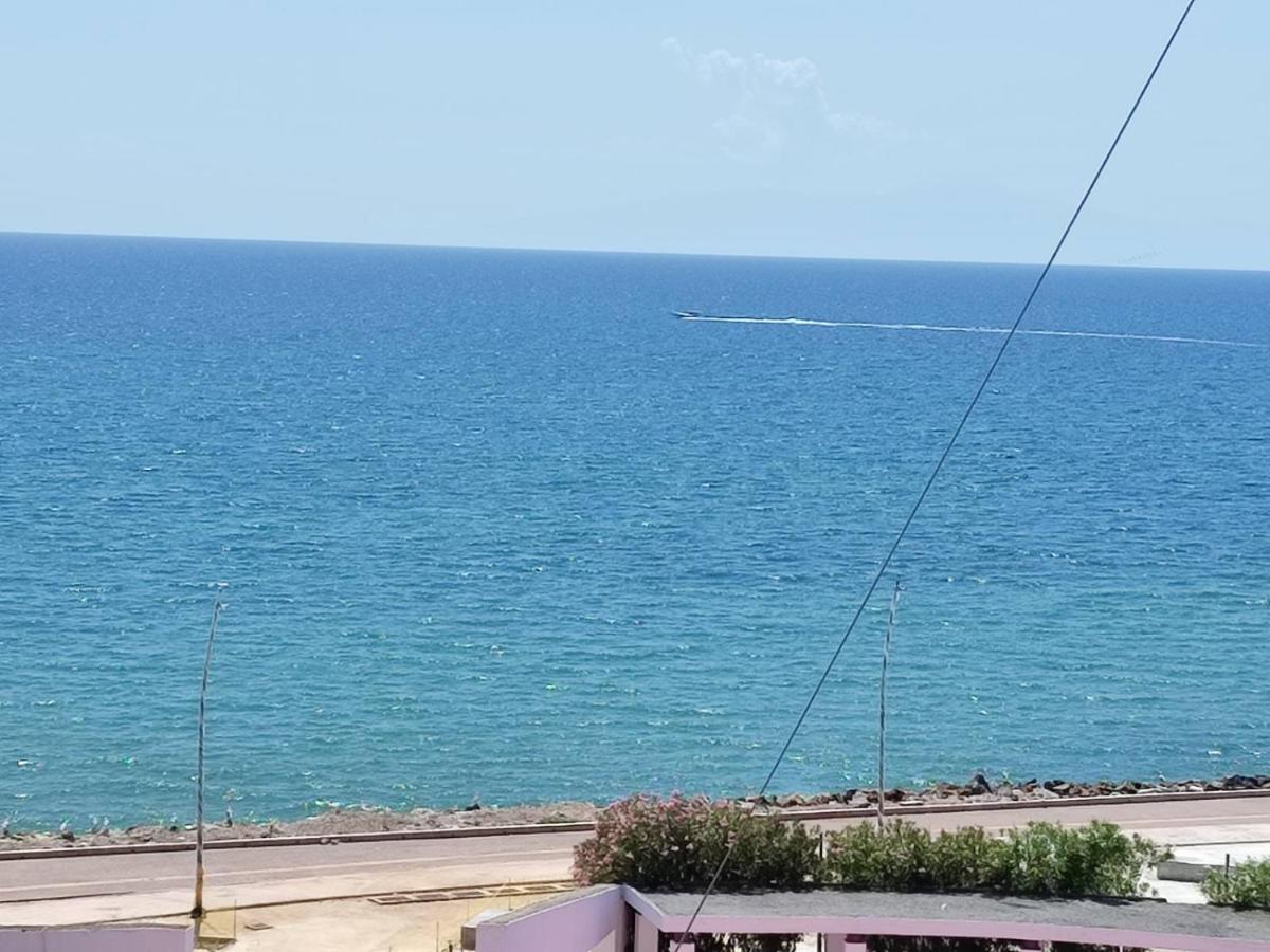 Blue Dolphins Διαμέρισμα