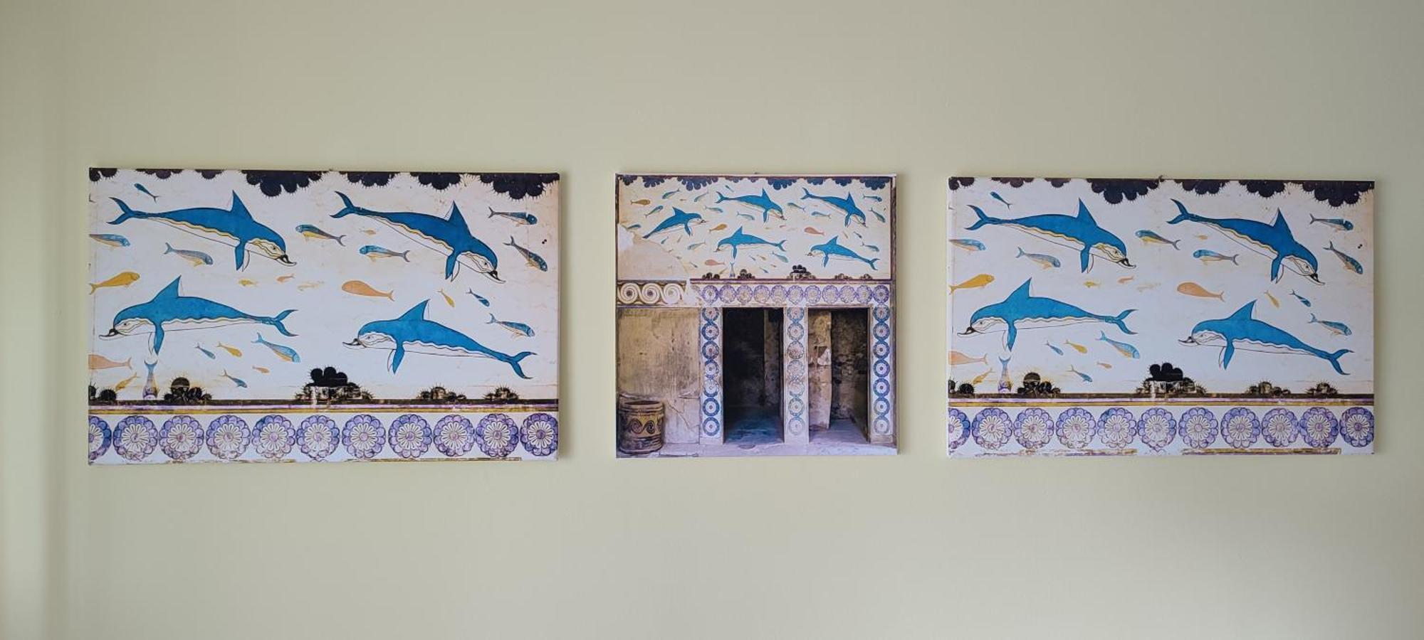 Apartment Blue Dolphins